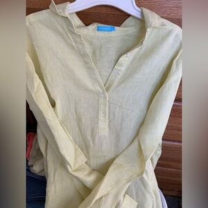 J. McLaughlin Light Yellow Linen Top